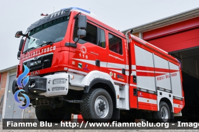 Man TGM 13.290 4x4 II serie
Vigili del Fuoco
Comando Provinciale di Bologna
Distaccamento Volontario di Fontanelice
Allestimento BAI
VF 30878
Parole chiave: Man TGM_13.290_4x4_IIserie VF30878