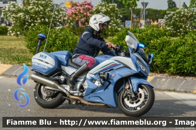 Yamaha FJR 1300 II serie
Polizia di Stato
Polizia Stradale
Allestimento Elevox
POLIZIA G3087
In scorta alla Mille Miglia 2022
Parole chiave: Yamaha FJR_1300_IIserie POLIZIAG3087 1000_Miglia_2022