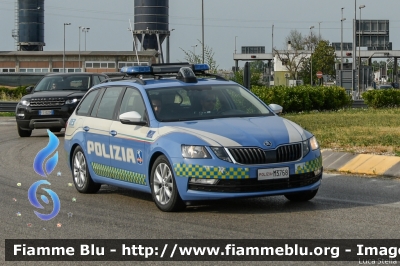 Skoda Octavia Wagon V serie
Polizia di Stato
Polizia Stradale 
in servizio sulla rete Autostrade per l'Italia
Allestimento Focaccia
POLIZIA M3768
Parole chiave: Skoda Octavia_Wagon_Vserie POLIZIAM3768 1000_Miglia