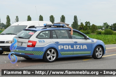 Skoda Octavia Wagon V serie
Polizia di Stato
Polizia Stradale
Allestimento Focaccia
POLIZIA M4706
Auto 11
In scorta alla Mille Miglia 2023
Parole chiave: Skoda Octavia_Wagon_Vserie POLIZIAM4706 1000_Miglia_2023