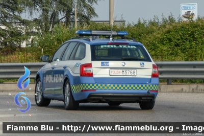 Skoda Octavia Wagon V serie
Polizia di Stato
Polizia Stradale 
in servizio sulla rete Autostrade per l'Italia
Allestimento Focaccia
POLIZIA M3768
Parole chiave: Skoda Octavia_Wagon_Vserie POLIZIAM3768 1000_Miglia