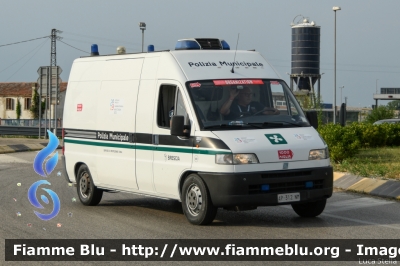 Fiat Ducato II serie
Polizia Locale Brescia
In Scorta alla Mille Miglia 2022
Parole chiave: Fiat Ducato_IIserie 1000_Miglia_2022