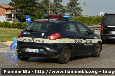 Fiat Nuova Bravo
Corpo Intercomunale di Polizia Locale
Occhiobello (RO)
Allestita Bertazzoni
POLIZIA LOCALE YA 184 AB
Parole chiave: Fiat Nuova_Bravo POLIZIALOCALEYA184AB 1000_Miglia_2022