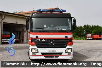 Mercedes-Benz Actros 1841 II serie
Vigili del Fuoco
Comando Provinciale di Ferrara
Distaccamento Permanente di Codigoro (FE)
AutoPompaSerbatoio allestimento Bai
Ricondizionata Fortini
VF 23351
Parole chiave: Mercedes-Benz Actros1841_IIserie VF23351