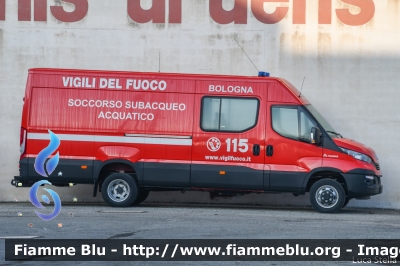 Iveco Daily VI serie
Vigili del Fuoco
Comando Provinciale di Bologna
Nucleo Soccorso Subacqueo Acquatico
Allestimento Magirus
Veicolo ancora privo di allestimento definitivo Divitec
VF29549
Parole chiave: Iveco Daily_VIserie VF29549 Santa_Barbara_2018