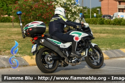 Suzuki
Polizia Locale Brescia
POLIZIA LOCALE YA 03927
In scorta alla 1000 Miglia 2022
Parole chiave: POLIZIALOCALEYA03927 1000_Miglia_2022