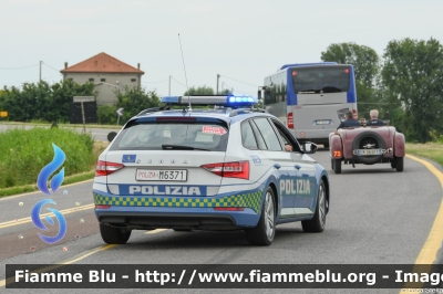 Skoda Superb Wagon III serie restyle
Polizia di Stato
Polizia Stradale
Allestimento Focaccia
POLIZIA M6371
Auto 4
In scorta alla Mille Miglia 2023
Parole chiave: Skoda Superb_Wagon_IIIserie POLIZIAM6371 1000_Miglia_2023