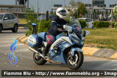 Yamaha FJR 1300 II serie
Polizia di Stato
Polizia Stradale
Allestimento Elevox
POLIZIA G3093
POLIZIA G3094
POLIZIA G3095
In scorta alla Mille Miglia 2022
Parole chiave: Yamaha FJR_1300_IIserie POLIZIAG3093 POLIZIAG3094 POLIZIAG3095 1000_Miglia_2022