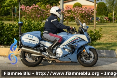 Yamaha FJR 1300 II serie
Polizia di Stato
Polizia Stradale
Allestimento Elevox
POLIZIA G3093
POLIZIA G3094
POLIZIA G3095
In scorta alla Mille Miglia 2022
Parole chiave: Yamaha FJR_1300_IIserie POLIZIAG3093 POLIZIAG3094 POLIZIAG3095 1000_Miglia_2022