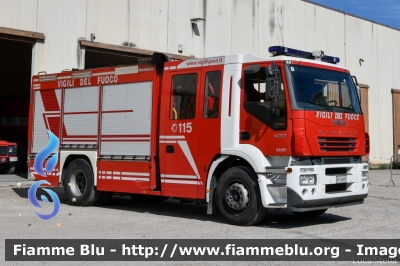 Iveco Stralis AF190S40 I serie
Vigili del Fuoco
Comando Provinciale di Ferrara
Distaccamento Permanente di Portomaggiore
AutoPompaSerbatoio allestimento Iveco-Magirus
VF 23957
Parole chiave: Iveco Stralis_AF190S40_Iserie VF23957