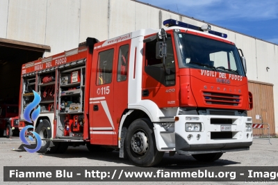 Iveco Stralis AF190S40 I serie
Vigili del Fuoco
Comando Provinciale di Ferrara
Distaccamento Permanente di Portomaggiore
AutoPompaSerbatoio allestimento Iveco-Magirus
VF 23957
Parole chiave: Iveco Stralis_AF190S40_Iserie VF23957