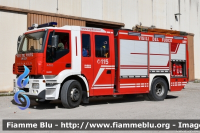 Iveco Stralis AF190S40 I serie
Vigili del Fuoco
Comando Provinciale di Ferrara
Distaccamento Permanente di Portomaggiore
AutoPompaSerbatoio allestimento Iveco-Magirus
VF 23957
Parole chiave: Iveco Stralis_AF190S40_Iserie VF23957