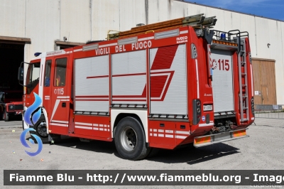 Iveco Stralis AF190S40 I serie
Vigili del Fuoco
Comando Provinciale di Ferrara
Distaccamento Permanente di Portomaggiore
AutoPompaSerbatoio allestimento Iveco-Magirus
VF 23957
Parole chiave: Iveco Stralis_AF190S40_Iserie VF23957