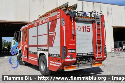 Iveco Stralis AF190S40 I serie
Vigili del Fuoco
Comando Provinciale di Ferrara
Distaccamento Permanente di Portomaggiore
AutoPompaSerbatoio allestimento Iveco-Magirus
VF 23957
Parole chiave: Iveco Stralis_AF190S40_Iserie VF23957