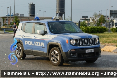 Jeep Renegade
Polizia di Stato
Reparto Prevenzione Crimine
POLIZIA N5885
Parole chiave: Jeep Renegade POLIZIAN5885 1000_Miglia_2022