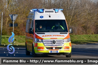 Mercedes-Benz Sprinter IV serie
La Sorgente ODV Bologna
Allestimento Class
Parole chiave: Mercedes-Benz Sprinter_IVserie Ambulanza