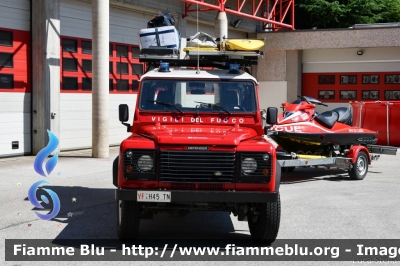 Land-Rover Defender 110
Vigili del Fuoco
Unione Distrettuale Alto Garda e Ledro
Corpo Volontario di Riva del Garda
Ex Corpo di Nago Torbole
Soccorso Salvamento Acquatico
VF H45 TN
Parole chiave: Land-Rover Defender_110 VFH45TN