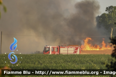 Iveco Stralis AF190S40 I serie
Vigili del Fuoco
Comando Provinciale di Ferrara
Distaccamento Permanente di Portomaggiore
AutoPompaSerbatoio allestimento Iveco-Magirus
VF 23957
Parole chiave: Iveco Stralis_AF190S40_Iserie VF23957