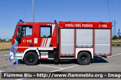  Iveco CityEuroFire 100E21 I serie
Vigili del Fuoco
Comando Provinciale di Bologna
Distaccamento Volontario di Medicina
AutoPompaSerbatoio allestimento Iveco-Magirus
Ricondizionato Fortini
VF 19792 
Parole chiave:  Iveco CityEuroFire_100E21_Iserie VF19792