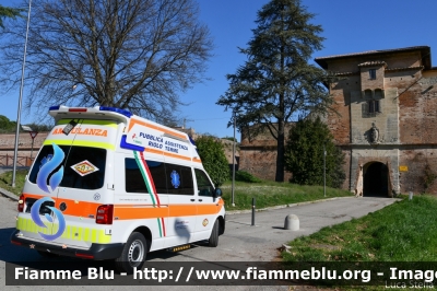 Volkswagen Transporter T6
Pubblica Assitenza Ravenna
sede di Riolo Terme
Allestimento EDM
Parole chiave: Volkswagen Transporter_T6 Ambulanza