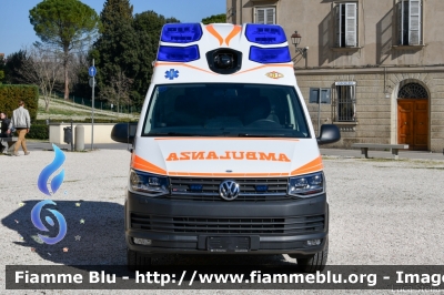 Volkswagen Transporter T6
Pubblica Assitenza Ravenna
sede di Riolo Terme
Allestimento EDM
Parole chiave: Volkswagen Transporter_T6 Ambulanza