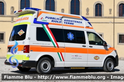 Volkswagen Transporter T6
Pubblica Assitenza Ravenna
sede di Riolo Terme
Allestimento EDM
Parole chiave: Volkswagen Transporter_T6 Ambulanza