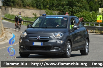 Fiat 500X
Polizia di Stato
Polizia Stradale
In Scorta al Tour de France 2024
Parole chiave: Fiat 500X Tour_DE_France_2024