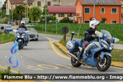 Yamaha FJR 1300 II serie
Polizia di Stato
Polizia Stradale
Allestimento Elevox
POLIZIA G3399
POLIZIA G3150
In scorta alla Mille Miglia 2023
Parole chiave: Yamaha FJR_1300_IIserie POLIZIAG3399 POLIZIAG3150 1000_Miglia_2023