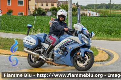 Yamaha FJR 1300 II serie
Polizia di Stato
Polizia Stradale
Allestimento Elevox
POLIZIA G3399
POLIZIA G3150
In scorta alla Mille Miglia 2023
Parole chiave: Yamaha FJR_1300_IIserie POLIZIAG3399 POLIZIAG3150 1000_Miglia_2023