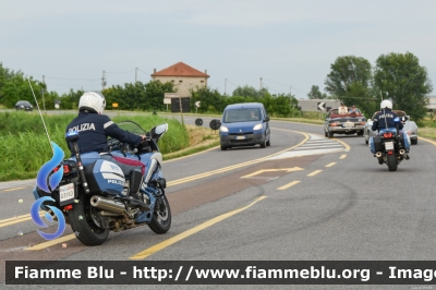 Yamaha FJR 1300 II serie
Polizia di Stato
Polizia Stradale
Allestimento Elevox
POLIZIA G3399
POLIZIA G3150
In scorta alla Mille Miglia 2023
Parole chiave: Yamaha FJR_1300_IIserie POLIZIAG3399 POLIZIAG3150 1000_Miglia_2023