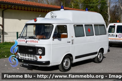 Fiat 238/E
Associazione Pubblica Assistenza Ferrarese - ODV
Allestimento Vision
Allestimento Savio
Parole chiave: Fiat 238/E AmbulanzA