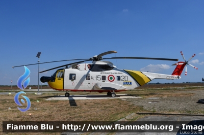 Sikorsky HH-3F
Aeronautica Militare Italiana
15° stormo
Parole chiave: Sikorsky HH-3F