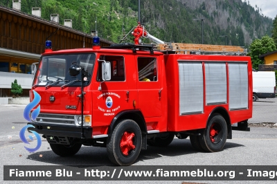 OM N100
Vigili del Fuoco
Unione Distrettuale di Fiemme
Corpo Volontario di Predazzo (TN)
Allestimento Baribbi
VF 7T8 TN
Parole chiave: OM N100 VF7T8TN