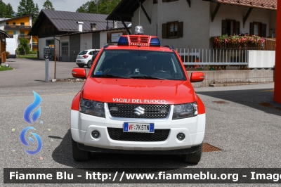 Suzuki Grand Vitara III serie
Vigili del Fuoco
Unione Distrettuale di Fiemme
Corpo Volontario di Predazzo (TN)
Allestimento Pro Fire
VF 7K5 TN
Parole chiave: Suzuki Grand_Vitara_IIIserie VF7K5TN