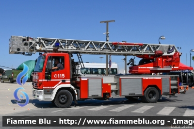 Iveco EuroFire 150E28 I serie
Vigili del Fuoco
Comando Provinciale di Rimini
AutoScala da 37 metri
Allestimento Magirus
VF 22538
Parole chiave: Iveco EuroFire_150E28_Iserie >VF22538 <Bell_Italia_2021