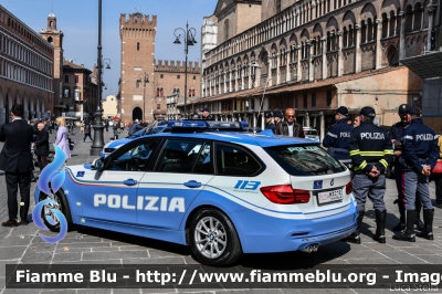 Bmw 318 Touring F31 III restyle
Polizia di Stato
Polizia Stradale
Allestimento Focaccia
Decorazione Grafica Artlantis
POLIZIA M3523
Festa della Polizia 2019
Parole chiave: Bmw 318_Touring_F31_III_restyle POLIZIAM3523 Festa_della_Polizia_2019