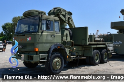 Iveco 260-35
Aeronautica Militare
15° Stormo 
Esemplare con gru Pagliero
AM 14456
Parole chiave: Iveco 260-35 AM14456