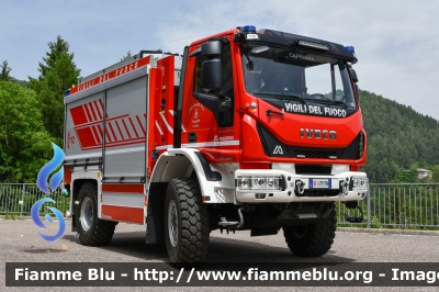 Iveco EuroCargo 150E320 4x4 IV serie
Vigili del Fuoco
Unione Distrettuale di Fiemme
Corpo Volontario di Capriana (TN)
Allestimento Magirus 
VF 0M9 TN
Parole chiave: Iveco EuroCargo_150E320_4x4_IVserie VF0M9TN