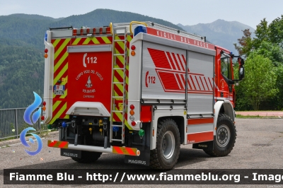 Iveco EuroCargo 150E320 4x4 IV serie
Vigili del Fuoco
Unione Distrettuale di Fiemme
Corpo Volontario di Capriana (TN)
Allestimento Magirus 
VF 0M9 TN
Parole chiave: Iveco EuroCargo_150E320_4x4_IVserie VF0M9TN