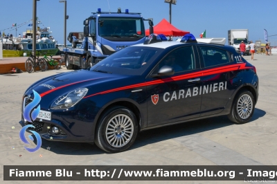 Alfa Romeo Nuova Giulietta restyle
Carabinieri
Nucleo Operativo Radiomobile
Allestimento NCT Nuova Carrozzeria Torinese
Decorazione Grafica Artlantis
CC ED 343
Parole chiave: Alfa-Romeo Nuova_Giulietta_restyle CCED343 Bell_Italia_2021