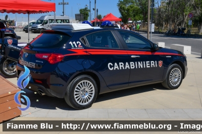 Alfa Romeo Nuova Giulietta restyle
Carabinieri
Nucleo Operativo Radiomobile
Allestimento NCT Nuova Carrozzeria Torinese
Decorazione Grafica Artlantis
CC ED 343
Parole chiave: Alfa-Romeo Nuova_Giulietta_restyle CCED343 Bell_Italia_2021