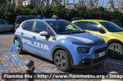 Citroen C3 III serie
Polizia di Stato
Polizia Ferroviaria
POLIZIA M7803
Parole chiave: Citroen C3_IIIserie POLIZIAM7803