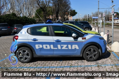 Citroen C3 III serie
Polizia di Stato
Polizia Ferroviaria
POLIZIA M7803
Parole chiave: Citroen C3_IIIserie POLIZIAM7803