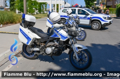 Aprilia
Polizia Municipale Bellaria-Igea Marina (RN)
M82 M83
Parole chiave: Aprilia Bell_Italia_2021