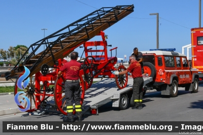 Land Rover Defender 110
Vigili del Fuoco
Comando Provinciale di Rimini
VF 27259
Parole chiave: Land-Rover Defender_110 VF27259 Bell_Italia_2021