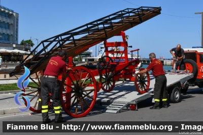 Scala Ippotrainata
Vigili del Fuoco
Comando Provinciale di Rimini
Parole chiave: Bell_Italia_2021