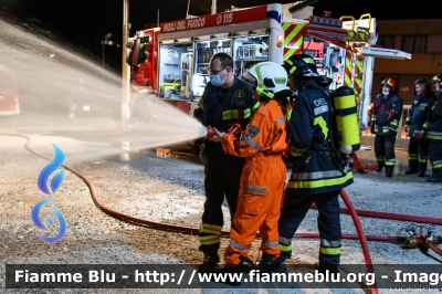 Manovra
Vigili del Fuoco
Unione Distrettuale di Trento
Corpo Volontario di Lasino (TN)
Parole chiave: Manovra