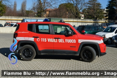 Jeep Renegade restyle
Vigili del Fuoco
Comando Provinciale di Forlì Cesena
VF 30389
Parole chiave: Jeep Renegade_restyle VF30389