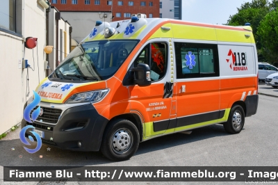 Fiat Ducato X290
118 Romagna Soccorso
Azienda USL della Romagna
Ambito Territoriale di Ravenna
Allestimento Orion
"RA 08"
Parole chiave: Fiat Ducato_X290 Ambulanza