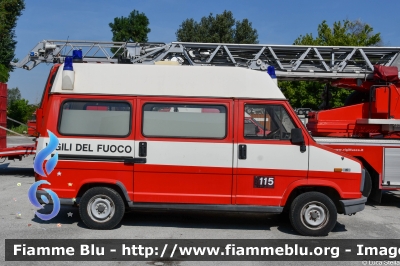 Fiat Ducato I serie
Vigili del Fuoco
Comando provinciale di Ravenna
Parole chiave: Fiat Ducato_Iserie